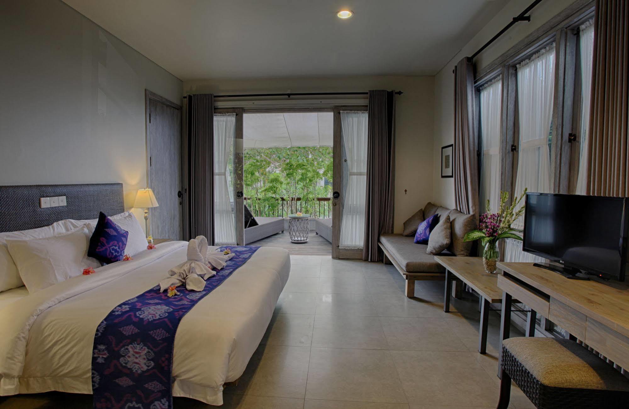 Villa The Poh Jimbaran Exterior foto